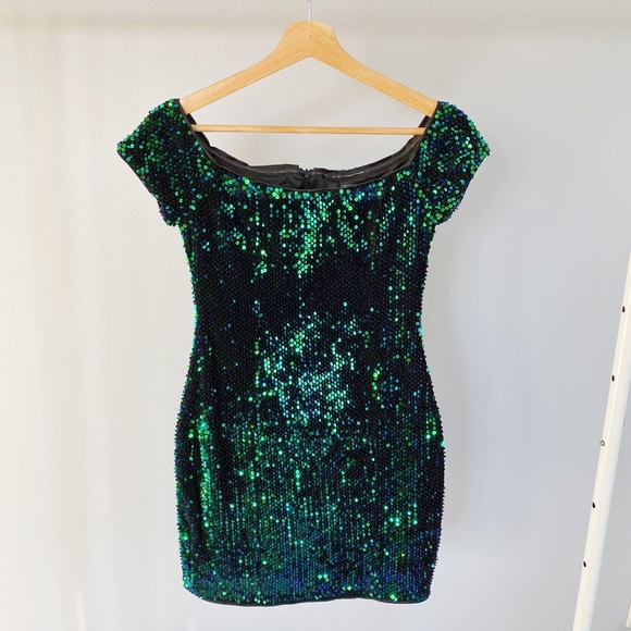 Forever 21 DRESS - Picture 2 of 6